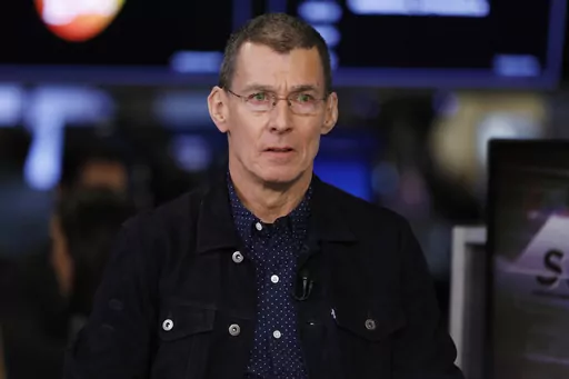 Levi Strauss & Co CEO Chip Bergh is interviewed on the floor of the New York Stock Exchange, March 21, 2019. Levi Strauss & Co said Thursday, Dec. 7, 2023, that its CEO will step down in January 2024 and hand over the reins of the jeans maker to his appointed successor. Bergh will cede the CEO job to Michelle Gass, who left her CEO role at Kohl’s to become president of Levi’s in January of this year. (AP Photo/Richard Drew, File)